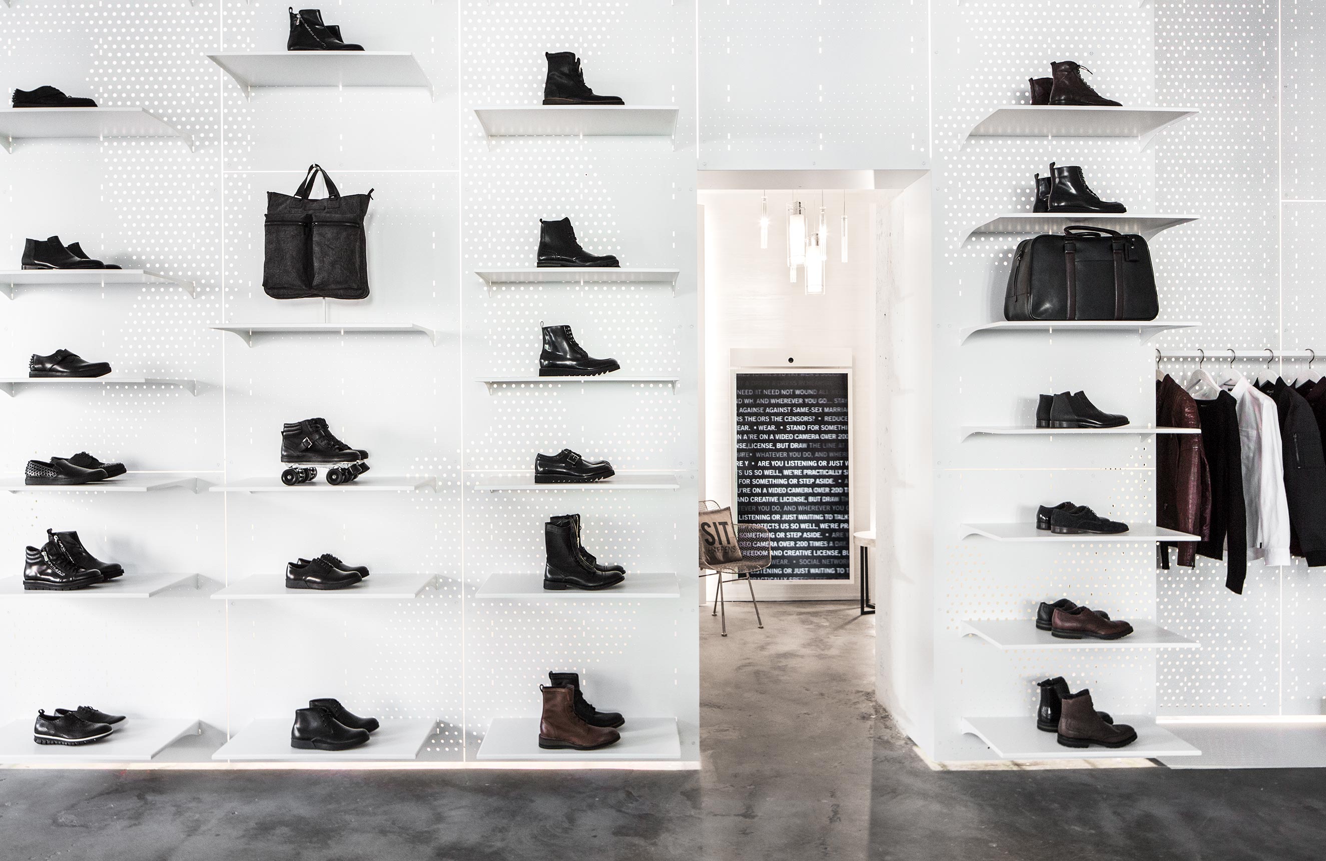 kenneth cole shoe store
